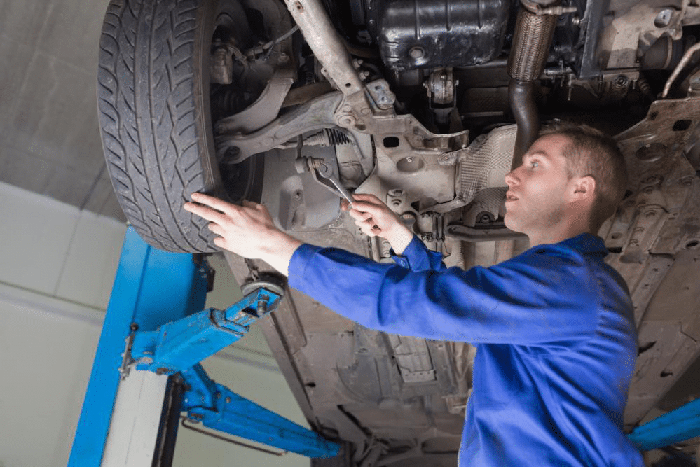 Auto-Scrapping Canada: Should I Sell, Scrap or Keep my Old Vehicle?