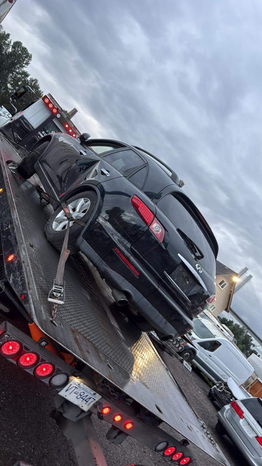Vehicle removal by Noble Towing